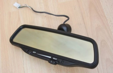 USED Interior Rear View Mirror, Auto-Dimming.  HMD3121AA