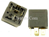 FUEL PUMP RELAY BLACK CASE  AGU1068