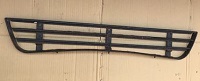 USED LOWER GRILLE, INCLUDES CLIPS, BOTTOM OF PAINTED FRONT BUMPER COVER  BEC14958