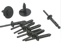 CLIP SET TO FASTEN UNDERTRAY, 1 SET NEEDED PER CAR.  KRB100002