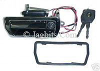 NEW DOOR HANDLE ASSEMBLY, OUTSIDE LEFT FRONT IMPROVED  BEC20245