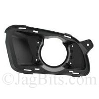 FOG LAMP BRACKET PASSENGER SIDE  C2C38847
