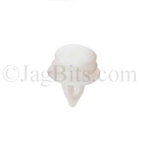 RETAINING CLIP ROCKER MOLDING  C2C8963020