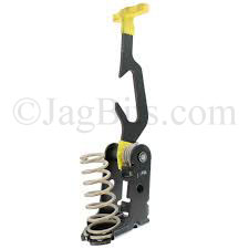 SECONDARY HOOD RELEASE LATCH  C2S17227