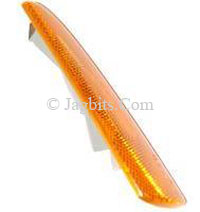 SIDE MARKER LAMP ASSEMBLY, FRONT DRIVERS SIDE  C2S1743