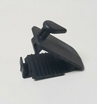 HOOK RETAINER IN CARPET FOR FLOOR MATS  C2S39931