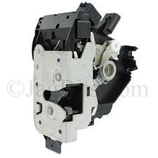 DOOR LATCH ASSEMBLY, INCLUDES ACTUATOR, RIGHT FRONT DOOR  C2S48923