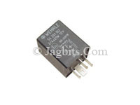 TURN SIGNAL FLASHER RELAY  DAC1731