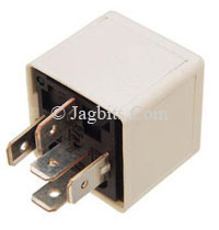 ABS MAIN RELAY  DAC7151