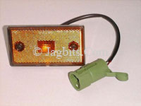 USED SIDE MARKER LAMP ASSEMBLY, FRONT RIGHT  DBC4944