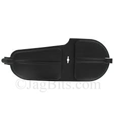 HEADLAMP ACCESS PANEL IN FENDER WELL, RIGHT SIDE  HJA4582AD