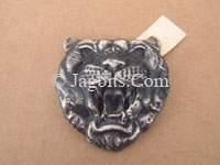 EMBLEM ON GRILL, CAT FACE BADGE  HND5520AA