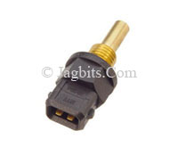 TEMPERATURE SENSOR IN THERMOSTAT HOUSING  LHE1600AA