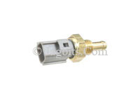 TEMPERATURE SENSOR, ENGINE COOLANT ON WATER OUTLET PIPE AND FUEL INJECTION ON THE INJECTION RAIL  LR