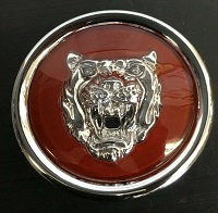 ROAD WHEEL EMBLEM BADGE,  SILVER HEAD BRIGHT RED BACKGROUND  MNA6249EA
