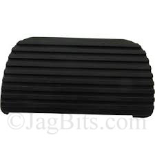 BRAKE PEDAL RUBBER PAD  XR813489