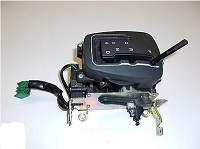 USED GEARSHIFT SHIFT MODULE ASSEMBLY  XR817754