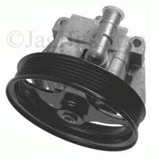 POWER STEERING PUMP, NEW  XR856277